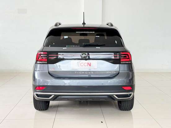 VOLKSWAGEN-T-CROSS-2023