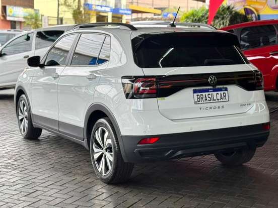 VOLKSWAGEN-T-CROSS-2022