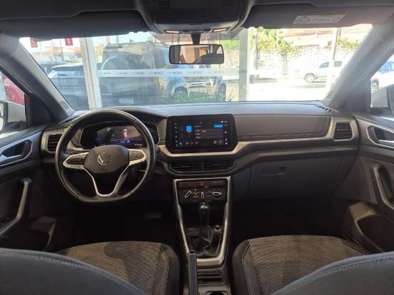 VOLKSWAGEN-T-CROSS-1.0 200 TSI TOTAL FLEX AUTOMÁTICO VOLKSWAGEN-T-CROSS-2024