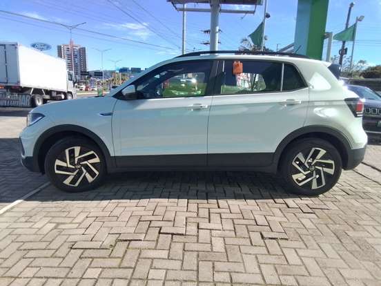 VOLKSWAGEN-T-CROSS-2024