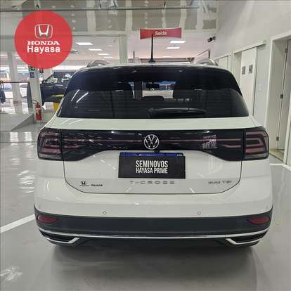 VOLKSWAGEN-T-CROSS-2023