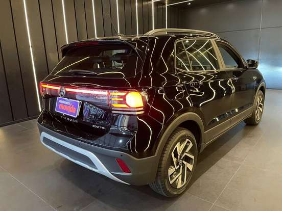 VOLKSWAGEN-T-CROSS-2025