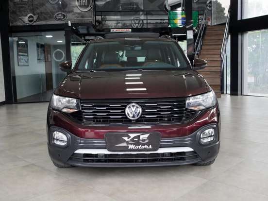 VOLKSWAGEN-T-CROSS-2019