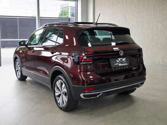 VOLKSWAGEN-T-CROSS-2019