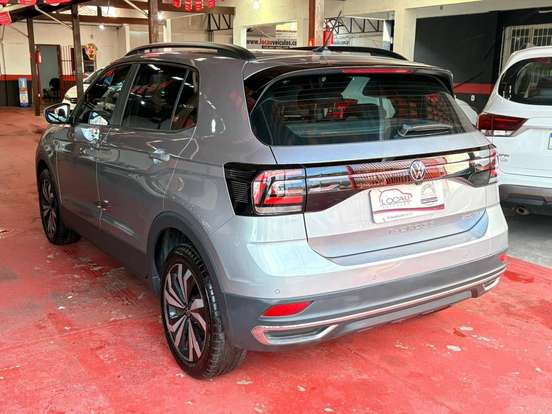 VOLKSWAGEN-T-CROSS-2024