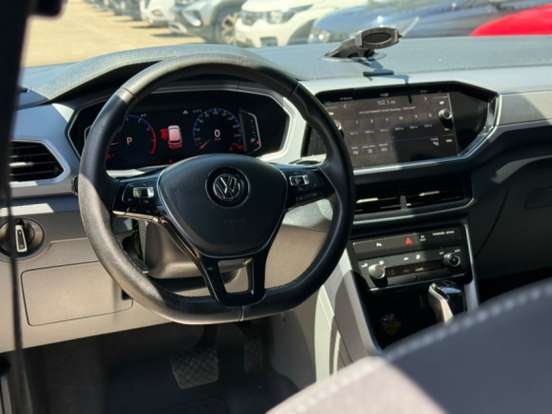 VOLKSWAGEN-T-CROSS-1.0 200 TSI TOTAL FLEX COMFORTLINE AUTOMÁTICO VOLKSWAGEN-T-CROSS-2020