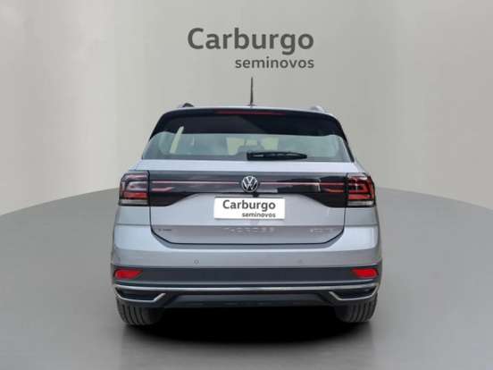 VOLKSWAGEN-T-CROSS-2024