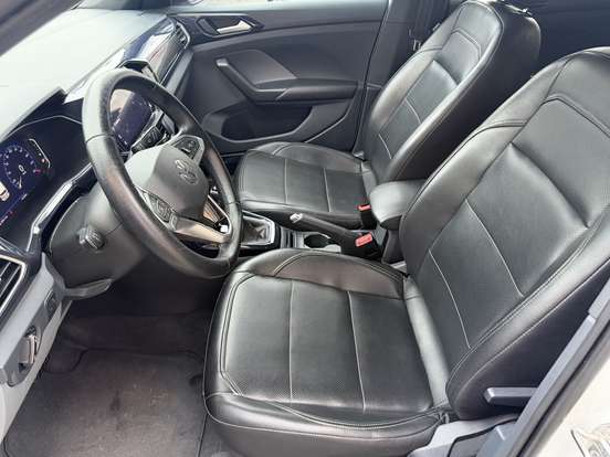 VOLKSWAGEN-T-CROSS-2022
