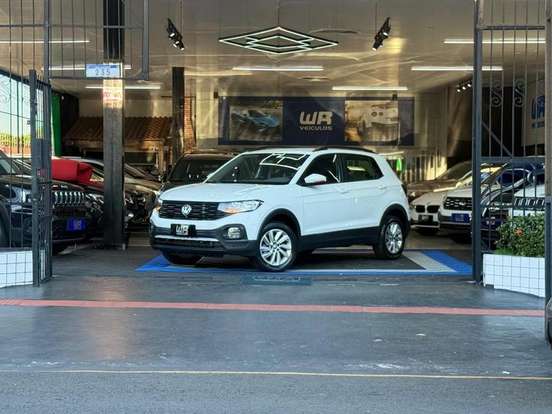 VOLKSWAGEN-T-CROSS-2023