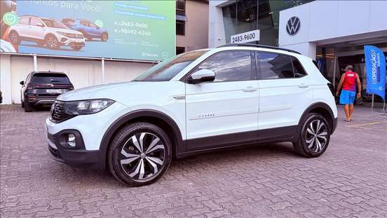 VOLKSWAGEN-T-CROSS-2021