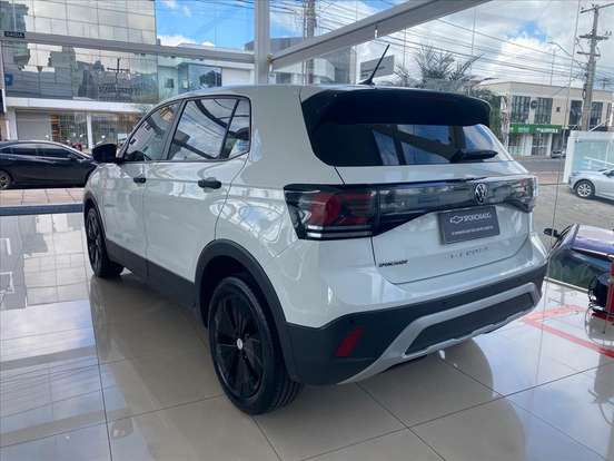 VOLKSWAGEN-T-CROSS-2024
