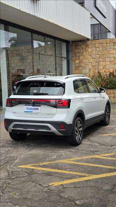 VOLKSWAGEN-T-CROSS-2024