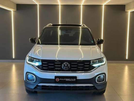 VOLKSWAGEN-T-CROSS-2023