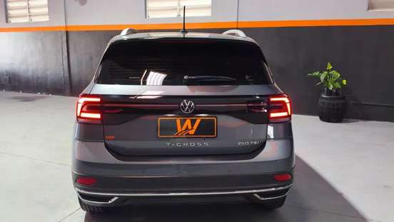 VOLKSWAGEN-T-CROSS-1.4 250 TSI TOTAL FLEX HIGHLINE AUTOMÁTICO VOLKSWAGEN-T-CROSS-2024
