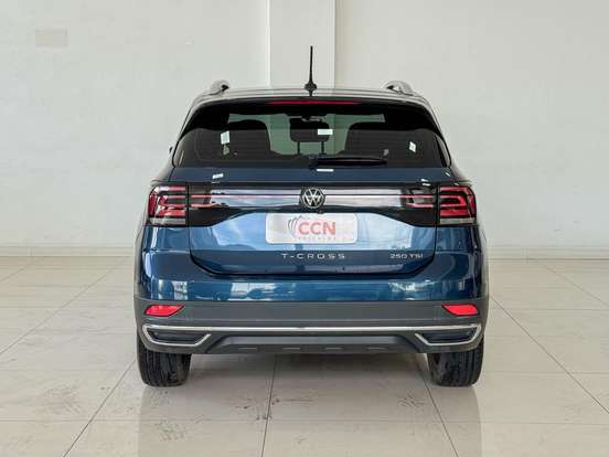 VOLKSWAGEN-T-CROSS-2023