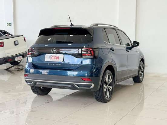 VOLKSWAGEN-T-CROSS-2023