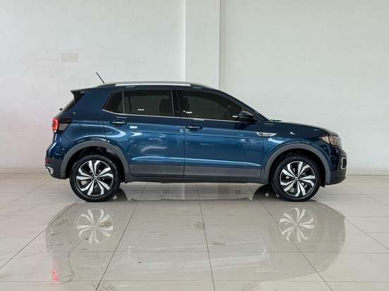 VOLKSWAGEN-T-CROSS-2023