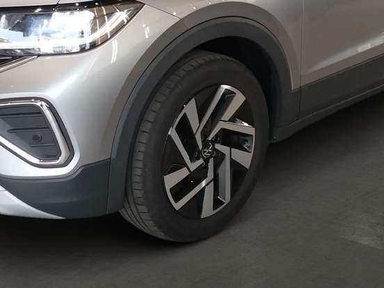 VOLKSWAGEN-T-CROSS-2024