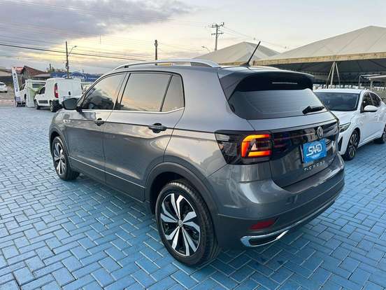 VOLKSWAGEN-T-CROSS-1.4 250 TSI TOTAL FLEX HIGHLINE AUTOMÁTICO VOLKSWAGEN-T-CROSS-2021