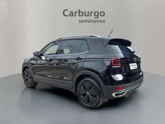 VOLKSWAGEN-T-CROSS-2024