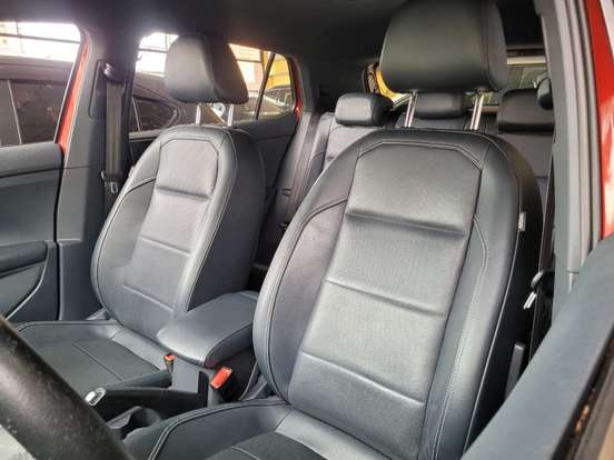 VOLKSWAGEN-T-CROSS-1.4 250 TSI TOTAL FLEX HIGHLINE AUTOMÁTICO VOLKSWAGEN-T-CROSS-2022