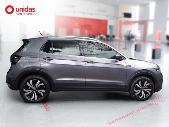 VOLKSWAGEN-T-CROSS-2024