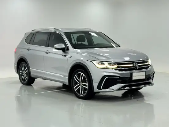 VOLKSWAGEN-TIGUAN-2024