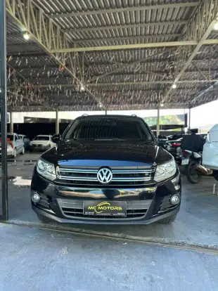 VOLKSWAGEN-TIGUAN-2011