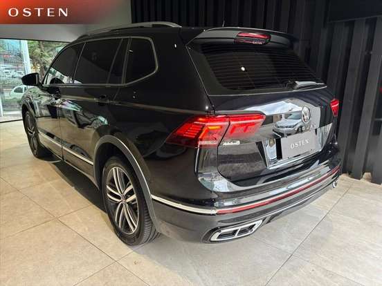 VOLKSWAGEN-TIGUAN-2.0 300 TSI GASOLINA ALLSPACE R-LINE AUTOMÁTICO VOLKSWAGEN-TIGUAN-2023