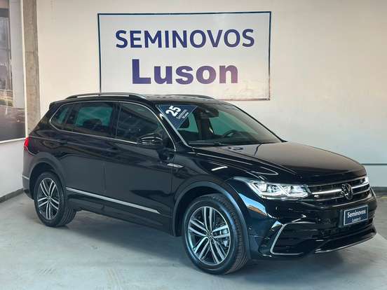 VOLKSWAGEN-TIGUAN-2024