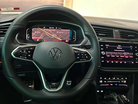 VOLKSWAGEN-TIGUAN-2.0 300 TSI GASOLINA ALLSPACE R-LINE AUTOMÁTICO VOLKSWAGEN-TIGUAN-2024
