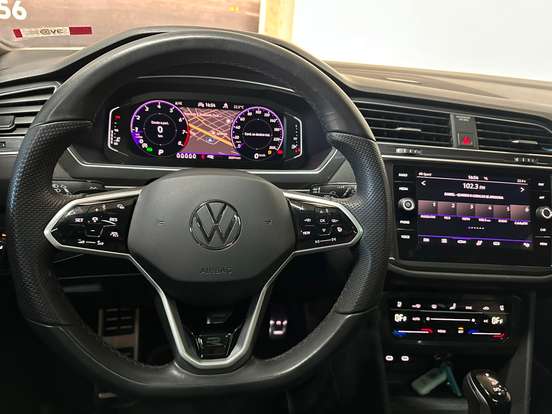 VOLKSWAGEN-TIGUAN-2.0 300 TSI GASOLINA ALLSPACE R-LINE AUTOMÁTICO VOLKSWAGEN-TIGUAN-2024