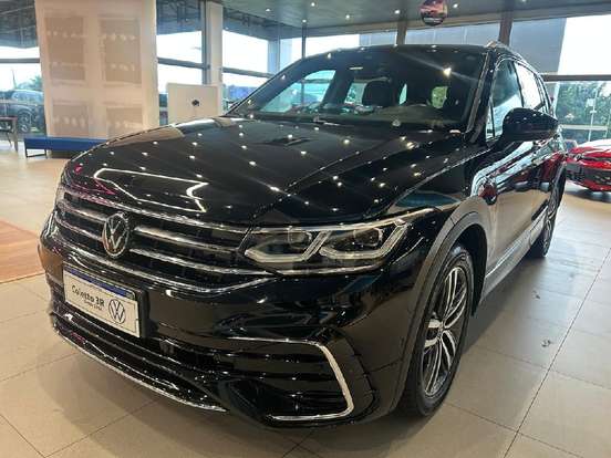 VOLKSWAGEN-TIGUAN-2024