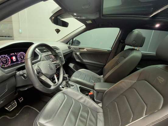VOLKSWAGEN-TIGUAN-2.0 300 TSI GASOLINA ALLSPACE R-LINE AUTOMÁTICO VOLKSWAGEN-TIGUAN-2023