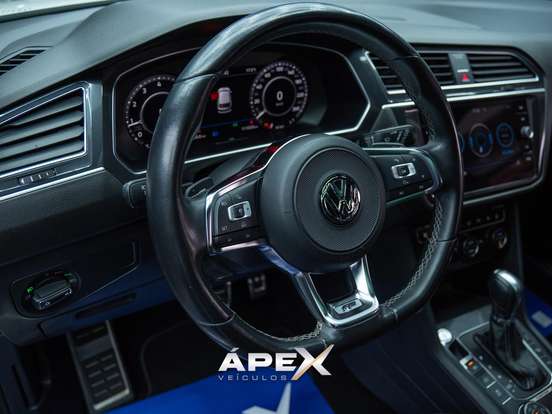 VOLKSWAGEN-TIGUAN-2018