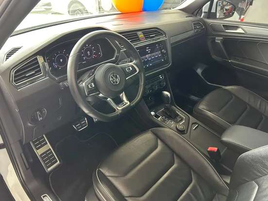 VOLKSWAGEN-TIGUAN-2019