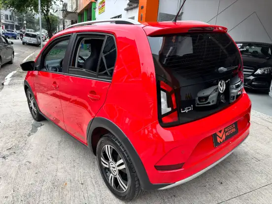VOLKSWAGEN-UP-1.0 170 TSI TOTAL FLEX XTREME 4P MANUAL VOLKSWAGEN-UP-2019