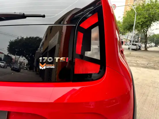 VOLKSWAGEN-UP-1.0 170 TSI TOTAL FLEX XTREME 4P MANUAL VOLKSWAGEN-UP-2019