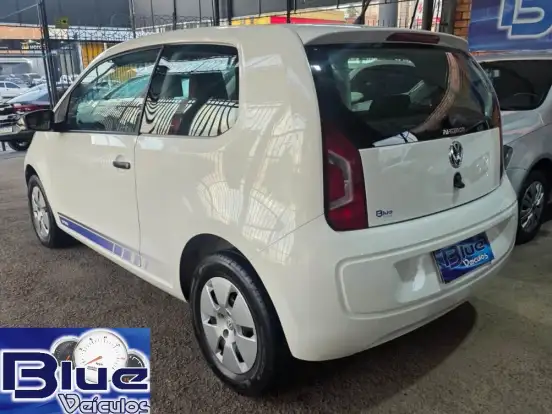 VOLKSWAGEN-UP-1.0 MPI TAKE UP 12V FLEX 2P MANUAL VOLKSWAGEN-UP-2016