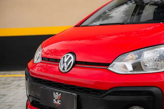 VOLKSWAGEN-UP-2019