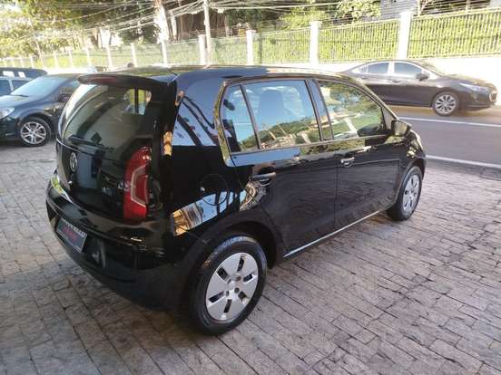 VOLKSWAGEN-UP-2014