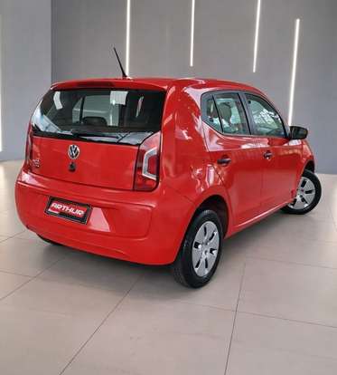VOLKSWAGEN-UP-2015