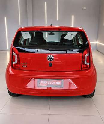 VOLKSWAGEN-UP-2015