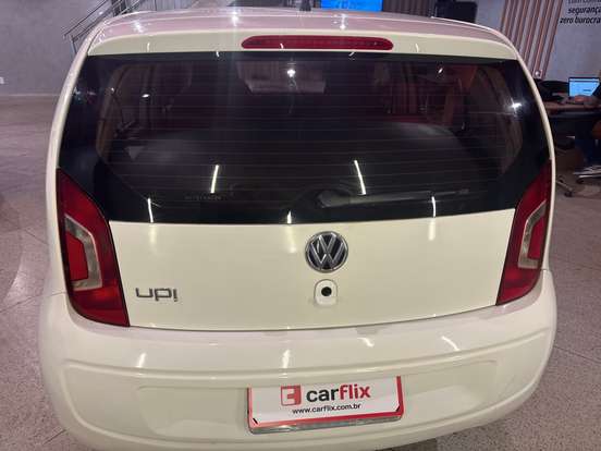 VOLKSWAGEN-UP-2016