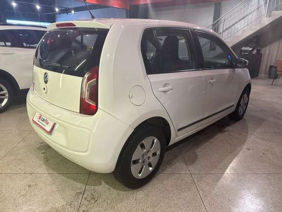 VOLKSWAGEN-UP-2016