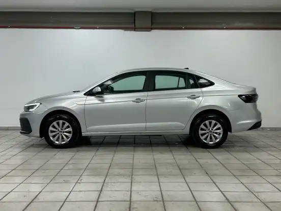 VOLKSWAGEN-VIRTUS-2024