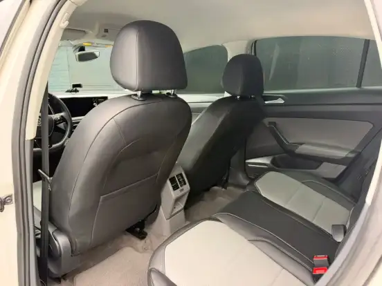 VOLKSWAGEN-VIRTUS-2018