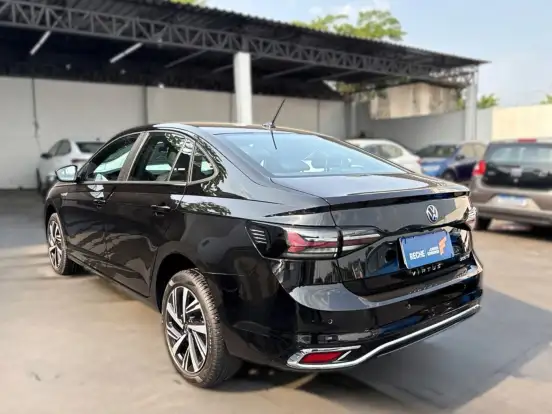 VOLKSWAGEN-VIRTUS-2025