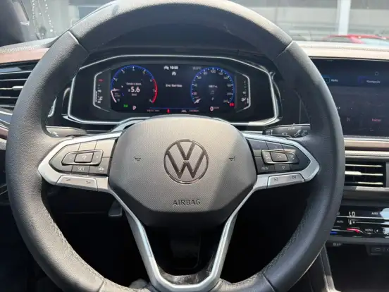 VOLKSWAGEN-VIRTUS-2025