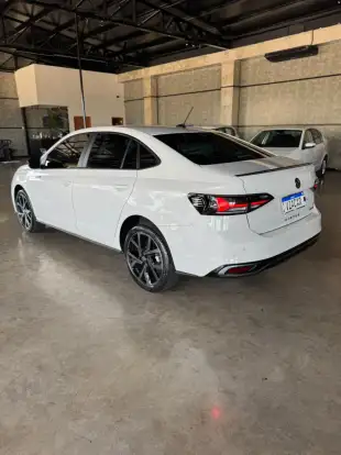 VOLKSWAGEN-VIRTUS-2024